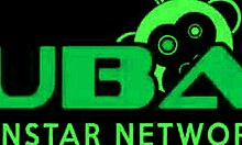 a gostosa da fernanda chocolate deu a buceta e o cuzinho dentro da academia para 4 machos pirocudos e levou leitada na cara