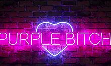 Redhead's First Threesome with Virtual Lady