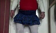 hey, i love filling it up and swallowing with my shy bisexual crossdressing homemade style