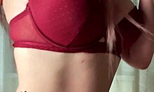 big ass slut delivers amazing blowjob and handjob