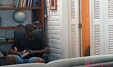 Sobrinha safada bends over for deepthroat and big cock action 😈🍆