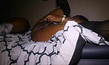 لالا أونديسكليت تأخذ أزبار هائلة في هيوستن نيك عميق