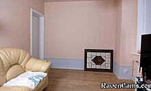 Tanned babe cums from constant toy tips 😍