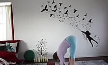 Natural tits and hairless pussy in homemade video