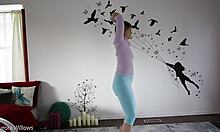 Natural tits and hairless pussy in homemade video