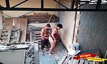 fudendo minha cunhada no terra�o - sexo ao ar livre