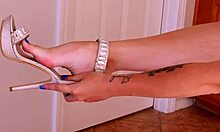 Amazing teen 18+ blonde takes bath & shows perfect body