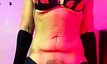 Sofie lollipop, the nerdy otaku, calls on naruto theme to cum hard