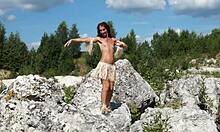 Yanks Milf Eden Teasing Her Wet Twat