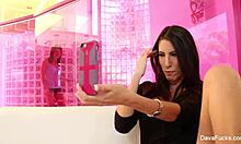 dava foxx seduces brunette with oral sex and pussy play