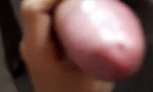 Hey, watch this gay blowjob to a stranger on the street! 😏