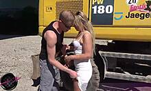 deutsche blonde schlampe bei outdoor blowjob mit schlucken