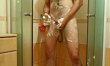 Jerk Off With Artist!