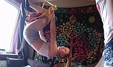 Hey, tengok remaja 18+ Mexico ni hisap kuat untuk cumshot facial bersepah