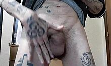 melvin's all about that big cock action 😏