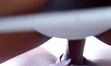 Loira safada sentando na rola gostoso?