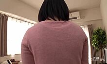 Yo, my submissive Asian girlfriend flashes pussy in the car!