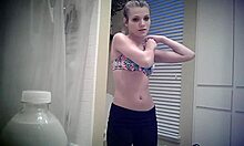 Dark-haired teen showering naked and looking so sexy 😍