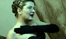 plump mature girlfriend with glasses masturbates on cam