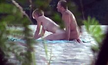 Блондинка красавица стене, Чукай ме отзад сега!