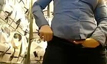 Watch my girlfriend masturbate in the office? She slides her hand into her panties.