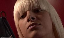 i'm watching this blonde with awful bangs show her naked pussyy, it's so hot