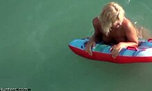 Amateur blonde reveals her body in the water