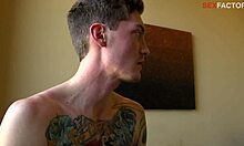 amateur couple fucking in front of a seasoned porn star