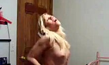 vocal chick strips naked showing pussy and ass