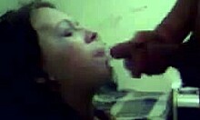 18 yo skank totally sucks off her fuck buddy 😏