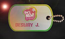 i'm adoring this blondie making out with older guy, sucking and riding