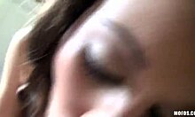 stylish bimbo waits for amateur blowjob