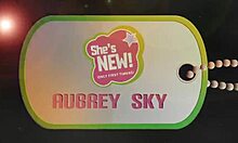 Smiley sucking fat dick with deep passion