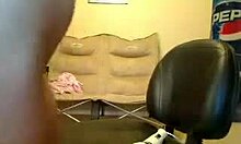 Solo play with vibrator : petite brunette princess