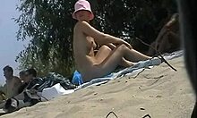 babe filmed on nude beach