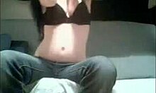 18 yo with long dark hair wishes to eat cum 😏