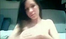 18 yo with long dark hair wishes to eat cum 😏