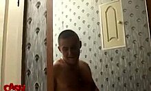 Video anal de novia pálida perra taladrada duro