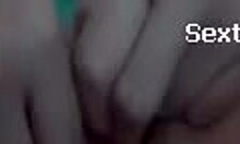 Sublime Amateur Spreading Shaved Pussy On Webcam!