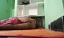 Delhi girl having hardcore sex with boyfriend in oyo hotel, fucking wet cute pornstar amateurs