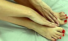 Stepsister Gives Footjob and Cum