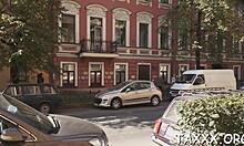 Hot Oral Sex! Tricky Agent Gets Sucked!