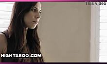 अनसिक्योर गर्ल एड्रा फॉक्स अपनी वाइल्ड अर्जेस को रेसिस्ट नहीं कर सकी हाइटाबू पर