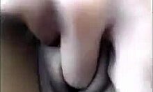 ว้าว ลาติน่าหน้านี้แยงหีตัวเองใกล้ๆ ในกระโปรง!