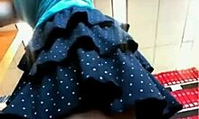 Teen blonde showing pussy under skirt live 😍