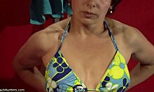 Mature hottie says, Tease me more