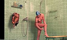 Naked Babe Shaves Pussy in Shower