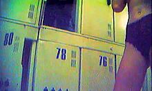 Skrita vohunska priložnost z rožnatimi milf pičkami in velikimi riti