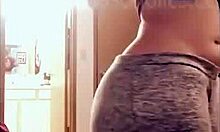 massive ass bbw shows her chunky backside