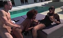 Kinky EBONY Chick SCREWED In DOGGYSTYLE Pose.